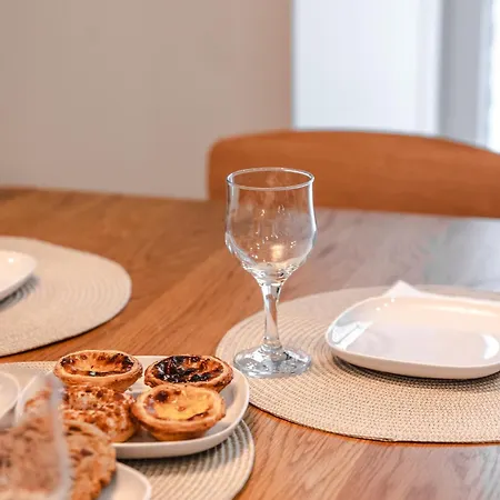 A1 Fully Renovated! Very In Bica With Ac 아파트