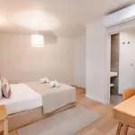 Apartament A1 Fully Renovated! Very In Bica With Ac Lizbona