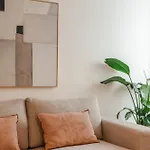 Apartament A1 Fully Renovated! Very In Bica With Ac