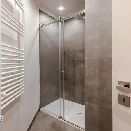 Διαμέρισμα A1 Fully Renovated! Very In Bica With Ac *